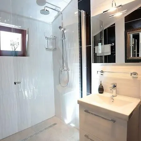 Luxury Seaside House * Primosten