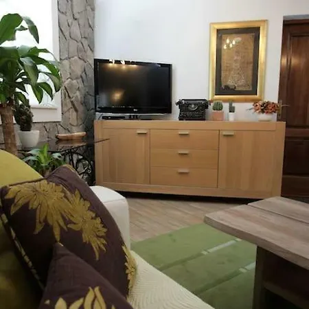 Luxury Seaside House Primosten